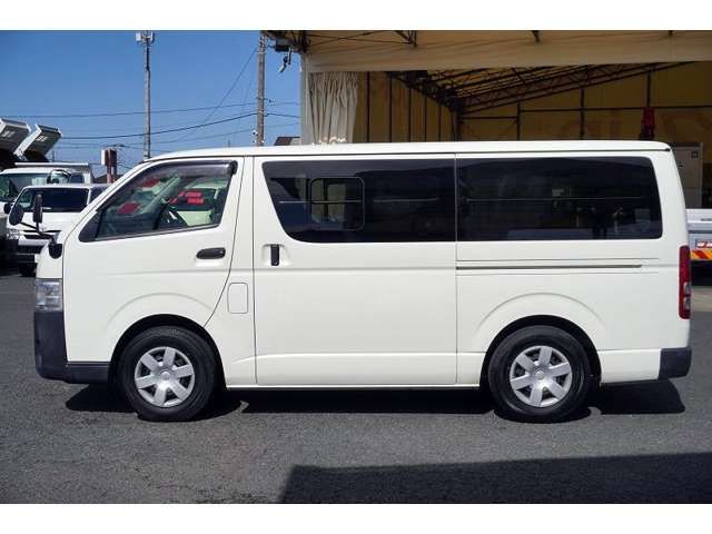 TOYOTA HIACE VAN 1.25T 2WD 2016 Image 31