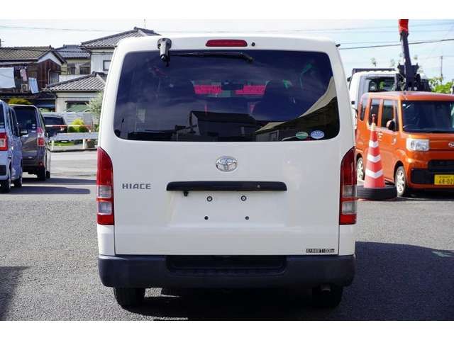 TOYOTA HIACE VAN 1.25T 2WD 2016 Image 31