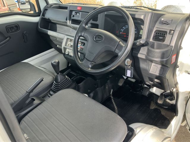 DAIHATSU HIJET TRUCK 4WD 2018 Image 31