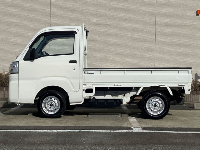 DAIHATSU HIJET TRUCK 4WD 2018 Image 31
