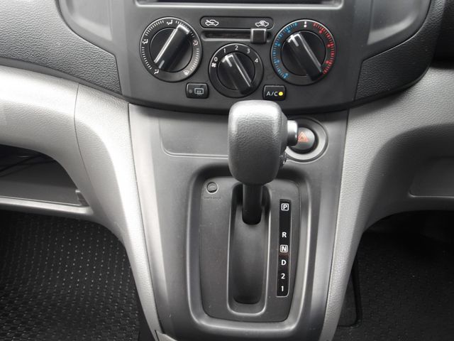 NISSAN NV200 VANETTE VAN 2020 Image 31