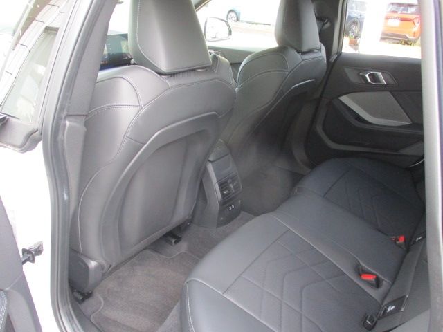 BMW 2SERIES GRAN COU 2025 Image 31