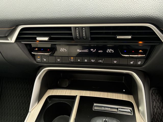 MAZDA CX-60 2023 Image 31