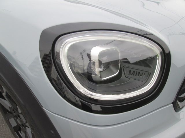 BMW MINI COOPER D CROSSO 2022 Image 31