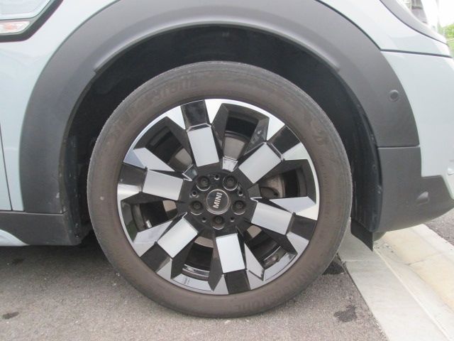 BMW MINI COOPER D CROSSO 2022 Image 31