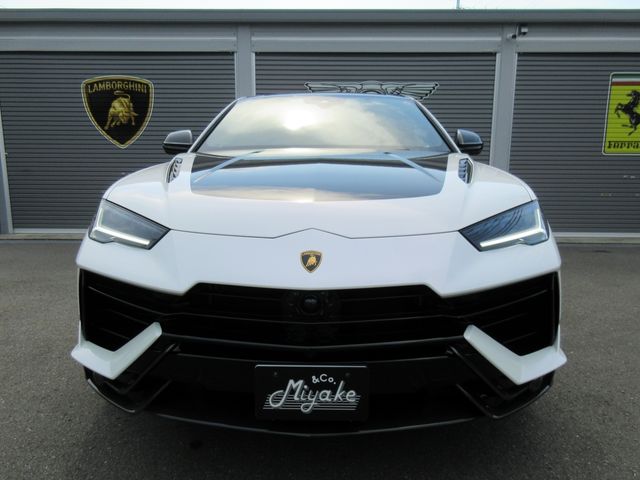 LAMBORGHINI URUS 2023 Image 31