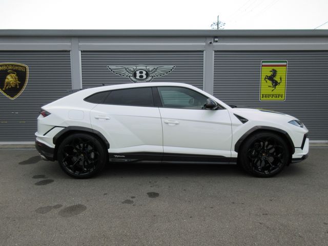 LAMBORGHINI URUS 2023 Image 31
