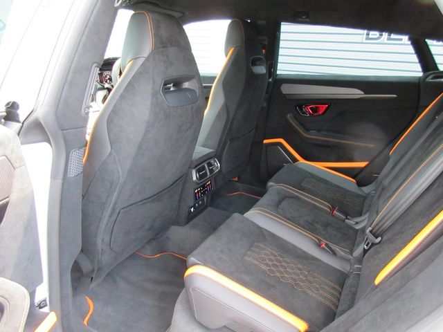 LAMBORGHINI URUS 2023 Image 31