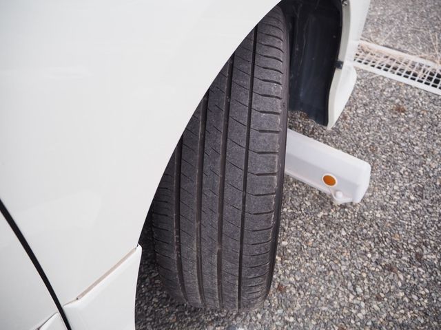 TOYOTA NOAH 2018 Image 31