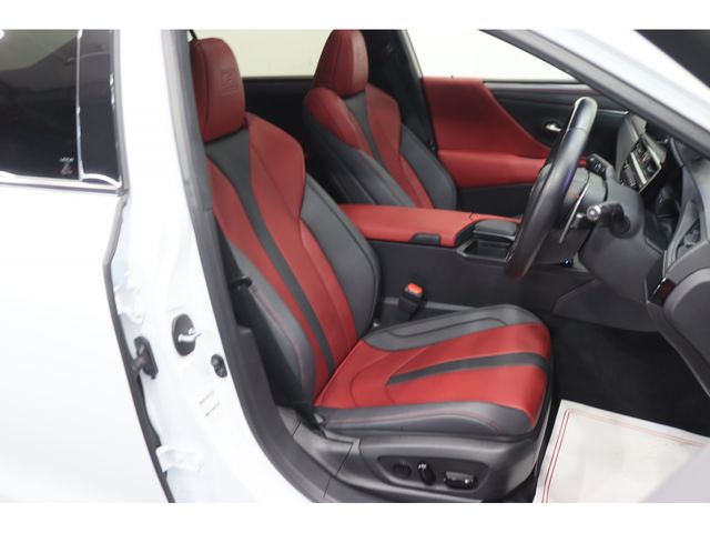 TOYOTA LEXUS ES300H 2021 Image 31