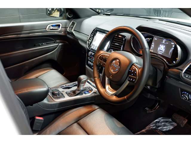 JEEP GRAND CHEROKEE 2021 Image 31