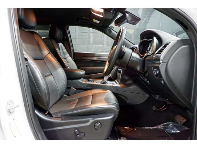 JEEP GRAND CHEROKEE 2021 Image 31