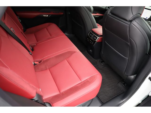 TOYOTA LEXUS RX500H 2023 Image 31