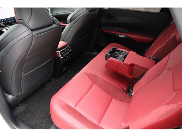 TOYOTA LEXUS RX500H 2023 Image 31
