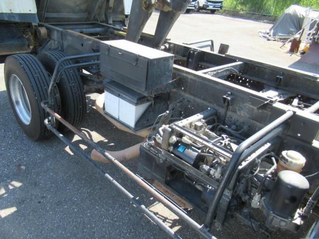 ISUZU FORWARD 2016 Image 31