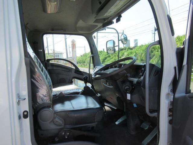 ISUZU FORWARD 2016 Image 31