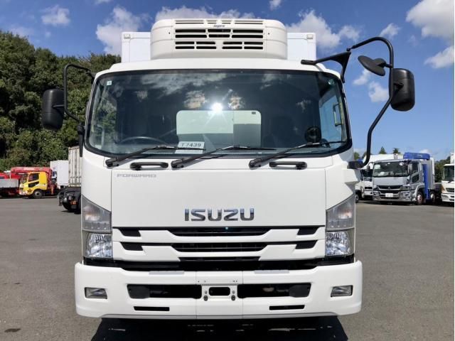 ISUZU FORWARD 2015 Image 31