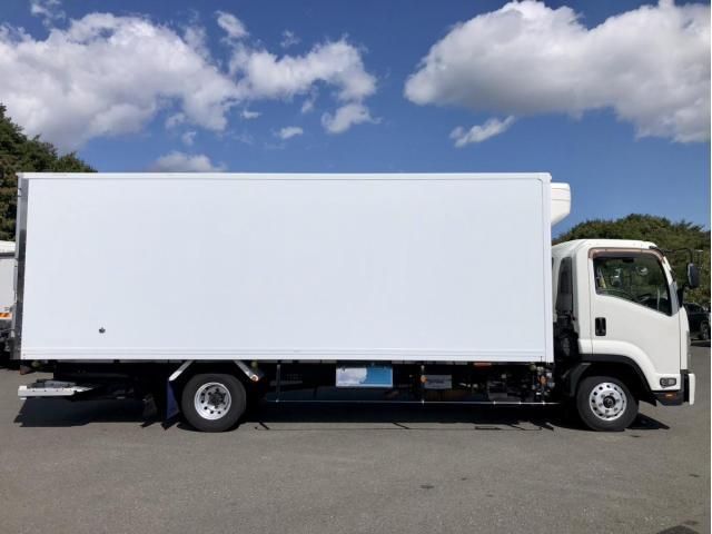 ISUZU FORWARD 2015 Image 31