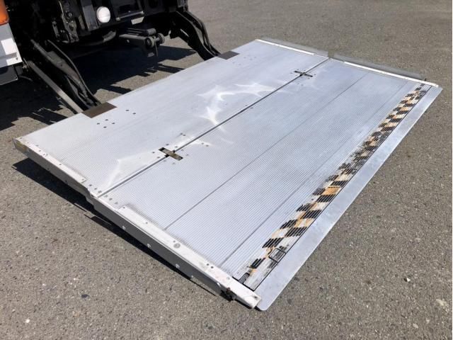 ISUZU FORWARD 2015 Image 31