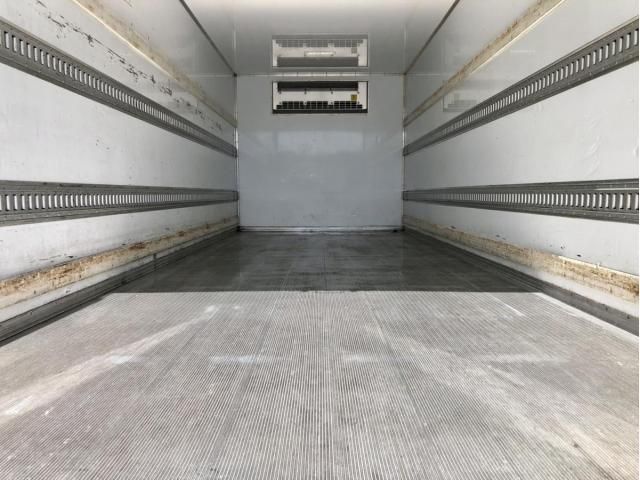 ISUZU FORWARD 2015 Image 31