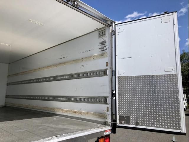 ISUZU FORWARD 2015 Image 31