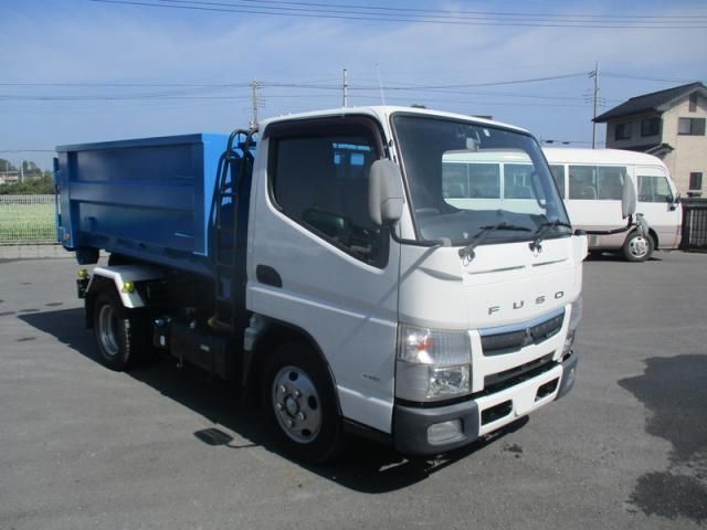 MITSUBISHI CANTER 2017 Image 31