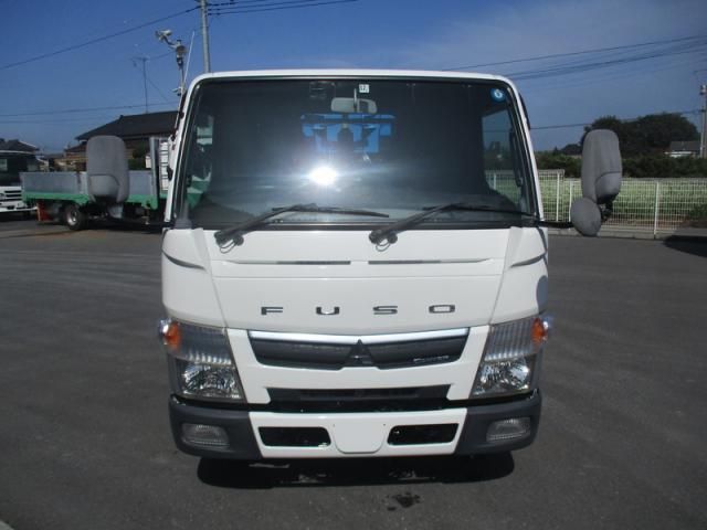 MITSUBISHI CANTER 2017 Image 31
