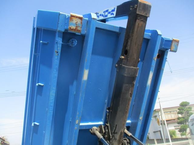 MITSUBISHI CANTER 2017 Image 31