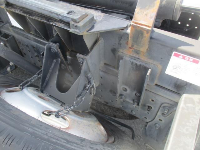 MITSUBISHI CANTER 2017 Image 31