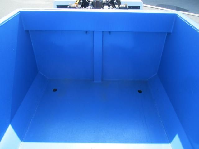 MITSUBISHI CANTER 2017 Image 31