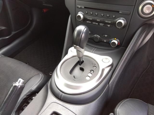 NISSAN FAIRLADY Z 2015 Image 31