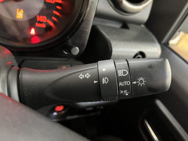 SUZUKI JIMNY 4WD 2024 Image 31