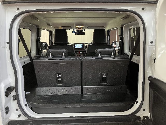 SUZUKI JIMNY 4WD 2024 Image 31