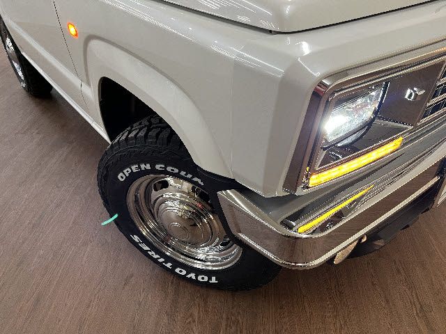 SUZUKI JIMNY 4WD 2024 Image 31