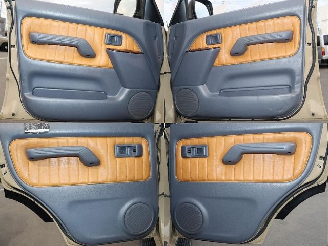 TOYOTA LANDCRUISER PRADO 1997 Image 31