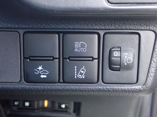 TOYOTA COROLLA AXIO 2020 Image 31