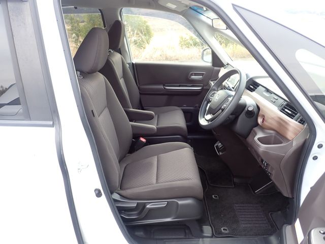 HONDA FREED PLUS HYBRID 2020 Image 31