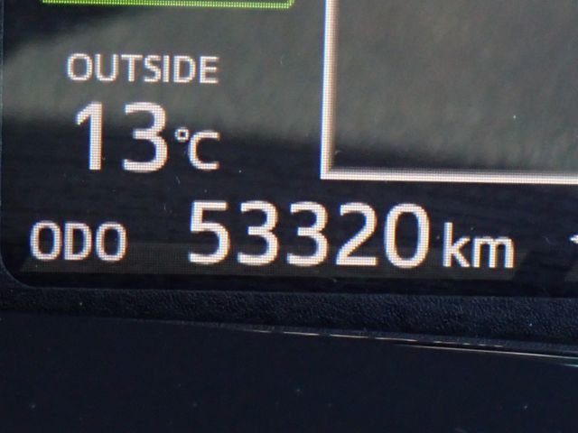 TOYOTA COROLLA FIELDER HYBR 2018 Image 31