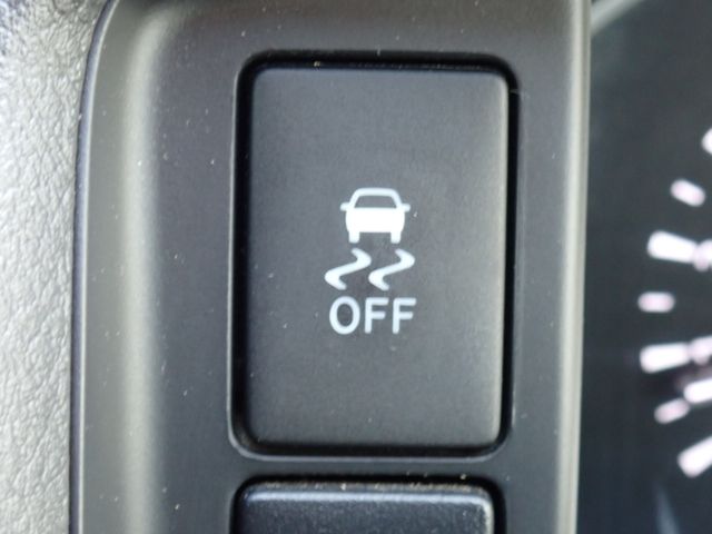 TOYOTA HIACE VAN 1.25T 2WD 2021 Image 31