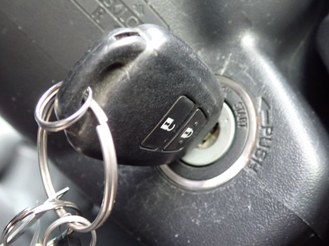 TOYOTA HIACE VAN 1.25T 2WD 2021 Image 31