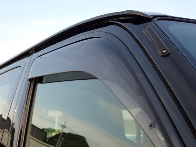 TOYOTA HIACE VAN 1.25T 2WD 2021 Image 31