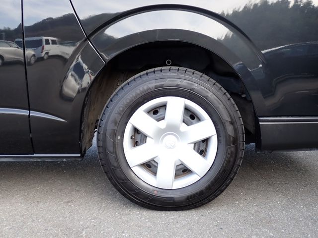 TOYOTA HIACE VAN 1.25T 2WD 2021 Image 31