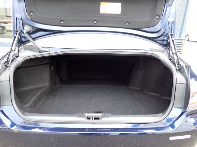 TOYOTA CROWN SEDAN HYBRID 2019 Image 31