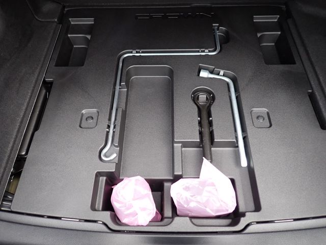 TOYOTA CROWN SEDAN HYBRID 2019 Image 31