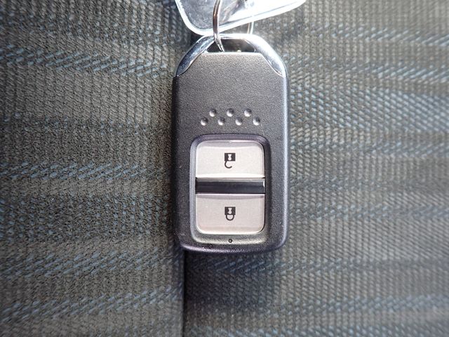 HONDA SHUTTLE HYBRID 2022 Image 31