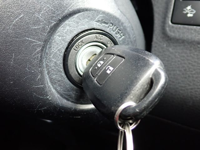 MAZDA FAMILIA VAN 2WD 2019 Image 31