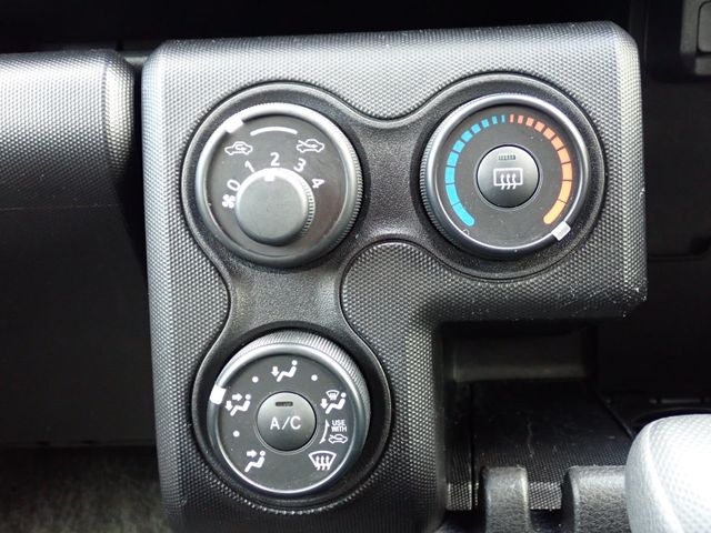 MAZDA FAMILIA VAN 2WD 2019 Image 31