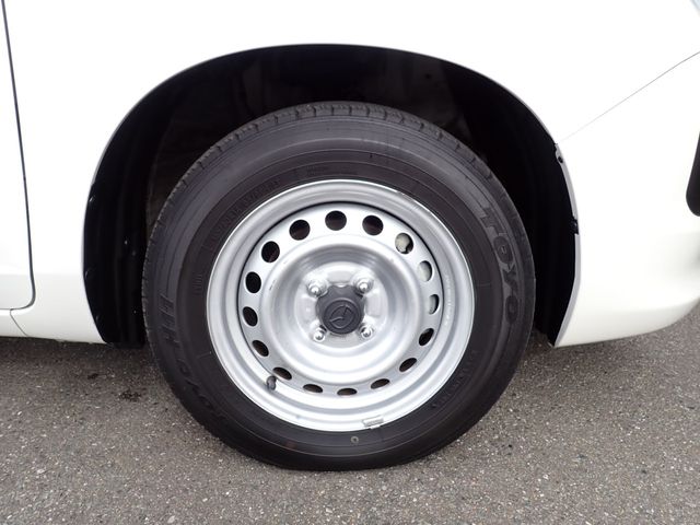 MAZDA FAMILIA VAN 2WD 2019 Image 31