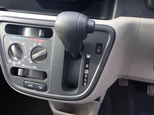 TOYOTA PASSO 2019 Image 31