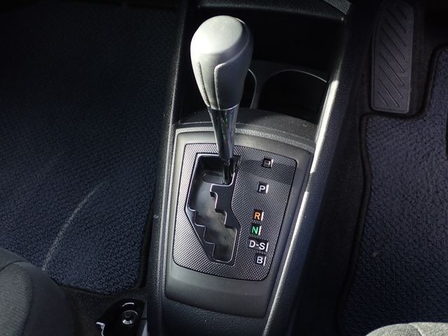 TOYOTA COROLLA AXIO 2020 Image 31